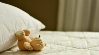「雲のやすらぎプレミアム」敷布団を6年使い続けた話——眠りが変わると、毎日が変わる